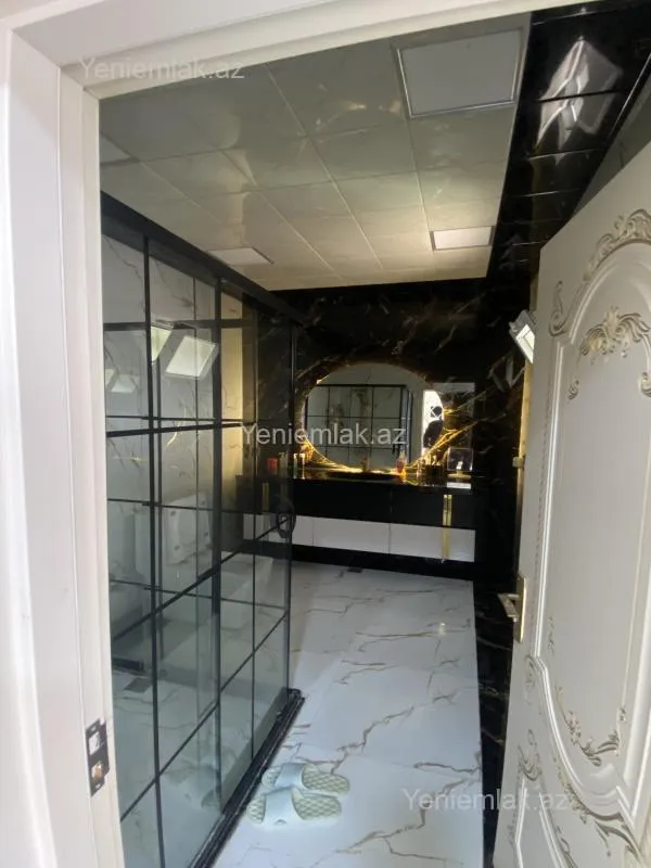 Satılır 5 otaqlı həyət evi 132 m²