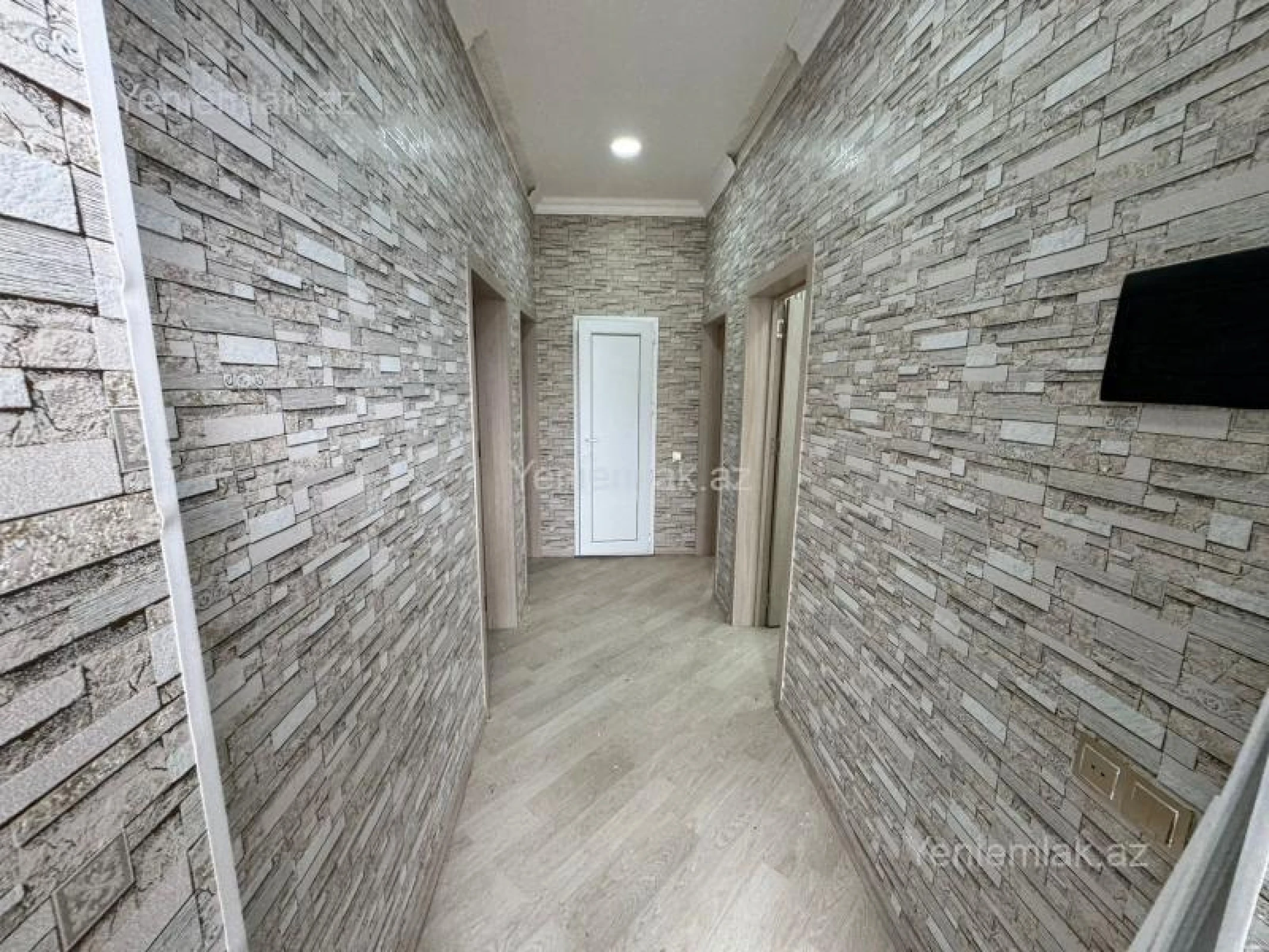 Satılır 3 otaqlı həyət evi 100 m²