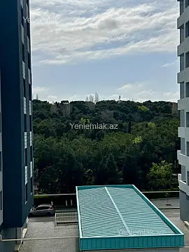 Satılır 2 otaqlı yeni tikili 72 m²
