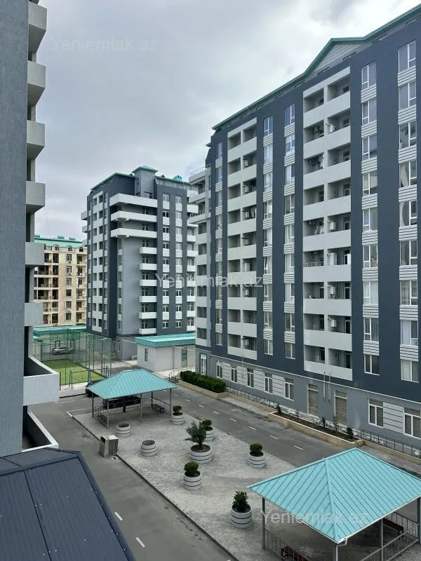 Satılır 2 otaqlı yeni tikili 72 m²