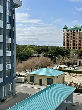 Satılır 2 otaqlı yeni tikili 72 m²