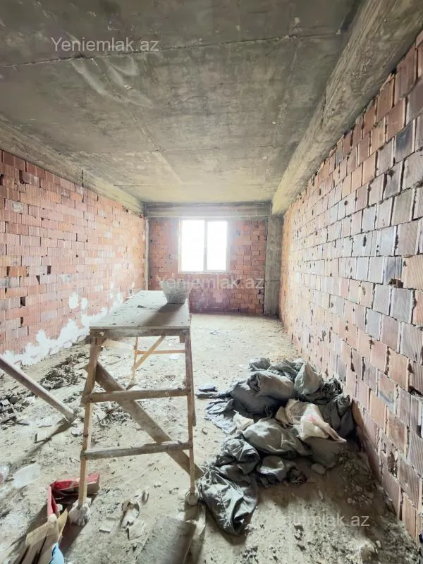 Satılır 1 otaqlı yeni tikili 72 m²