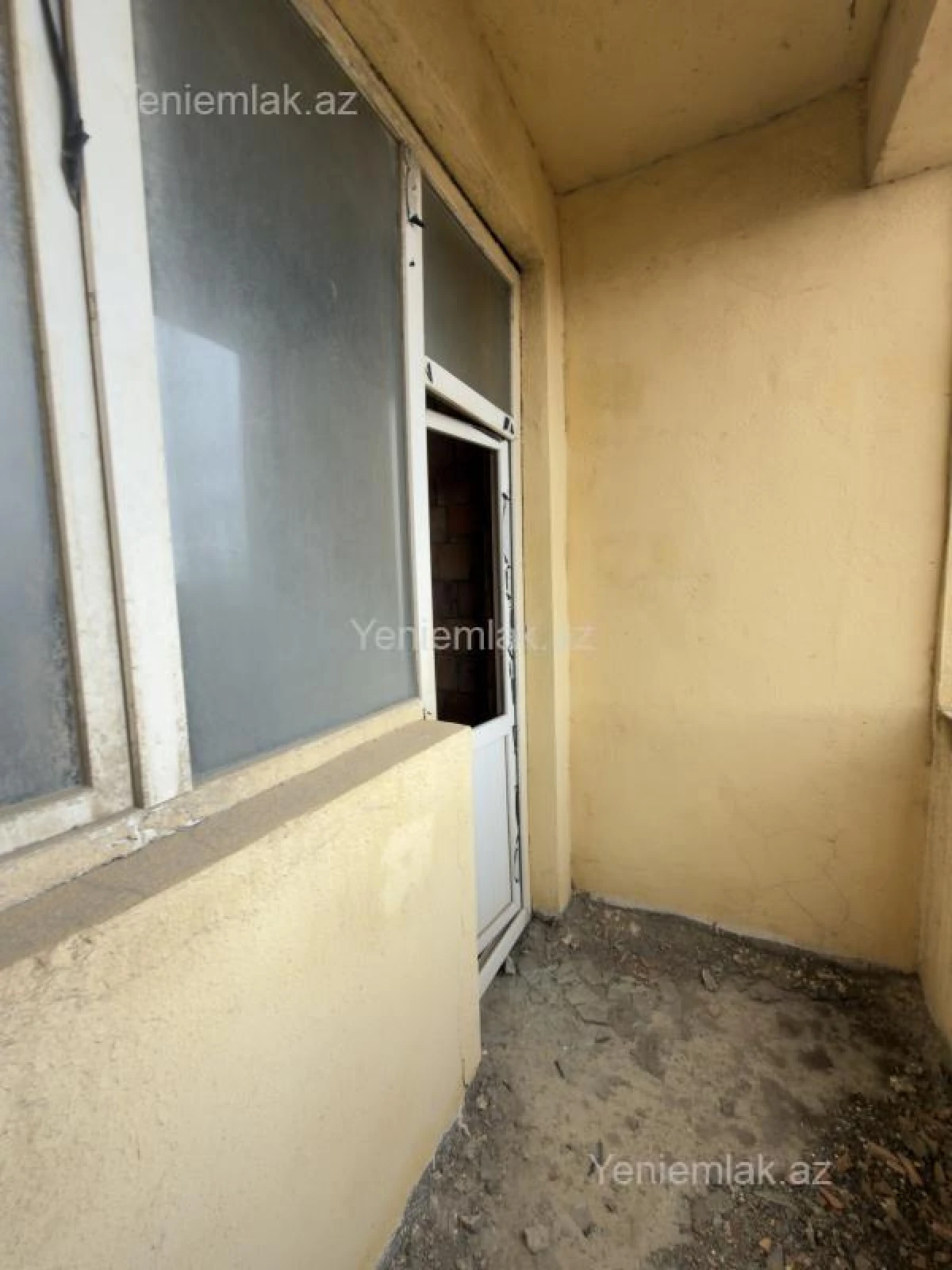 Satılır 1 otaqlı yeni tikili 72 m²