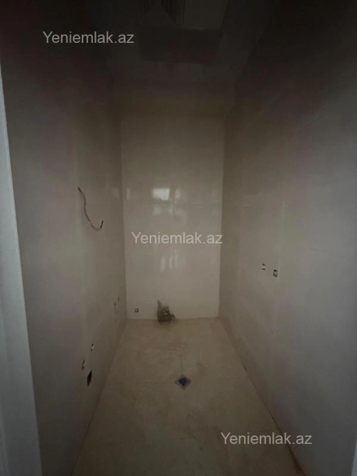 Satılır 3 otaqlı yeni tikili 107 m²