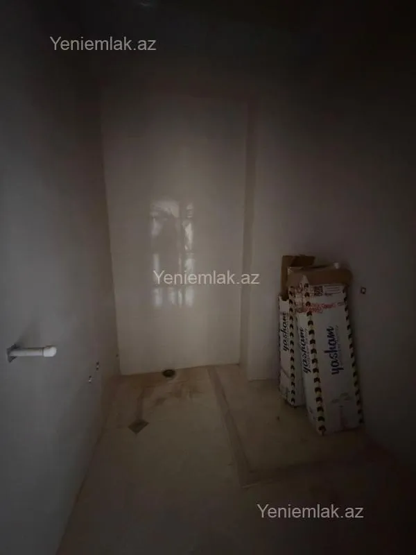 Satılır 3 otaqlı yeni tikili 107 m²
