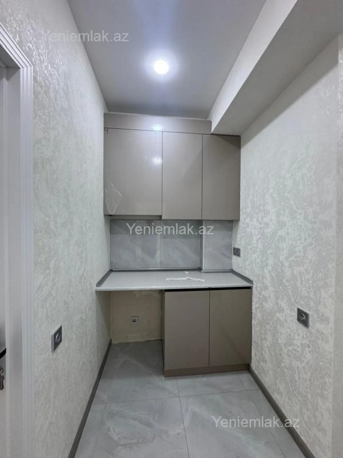 Satılır 2 otaqlı yeni tikili 35 m²