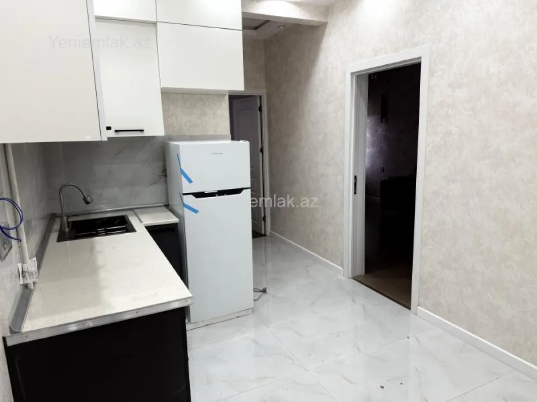 Satılır 4 otaqlı yeni tikili 45 m²