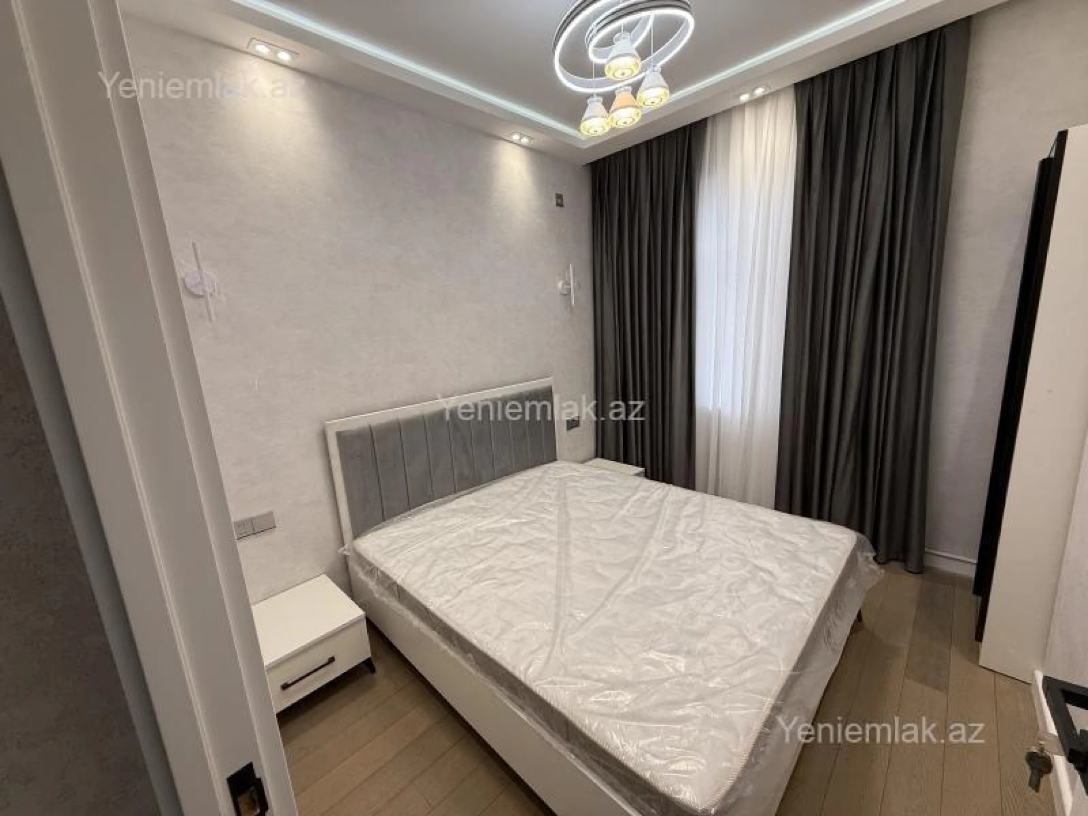 Satılır 4 otaqlı yeni tikili 45 m²