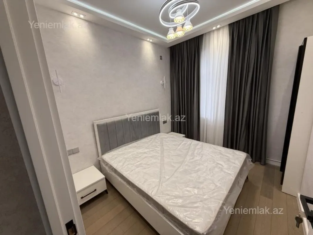 Satılır 4 otaqlı yeni tikili 45 m²