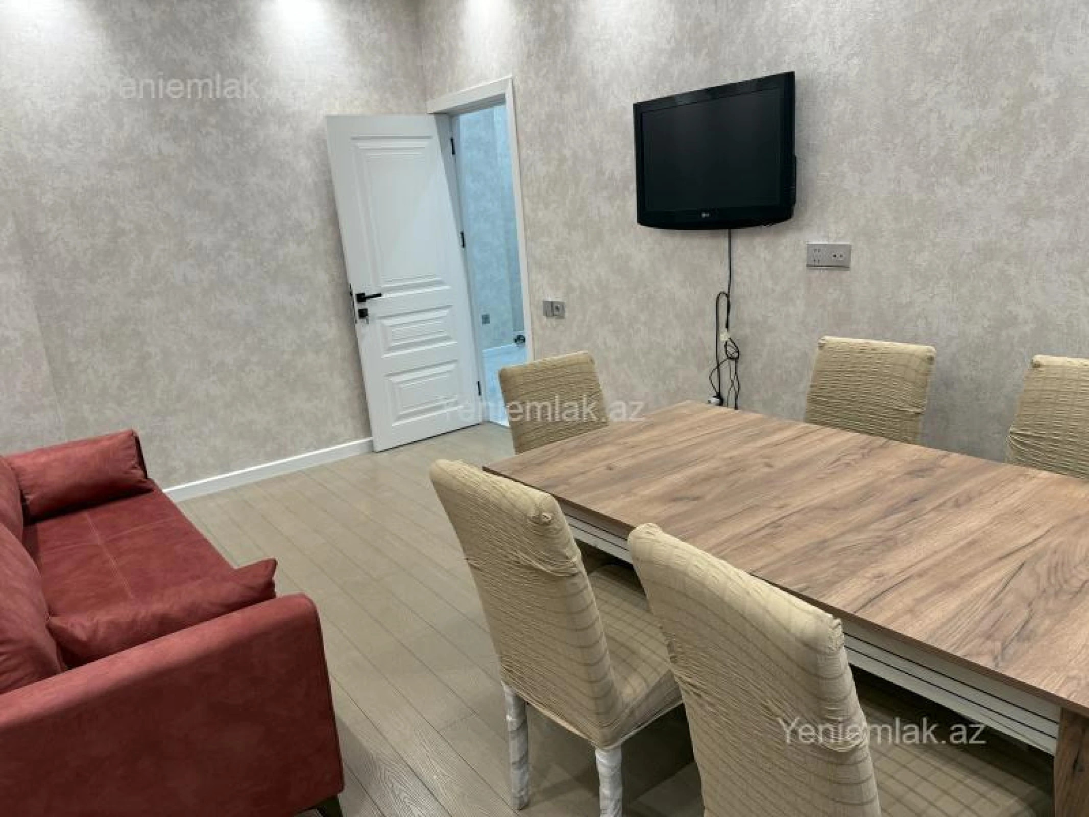 Satılır 4 otaqlı yeni tikili 45 m²