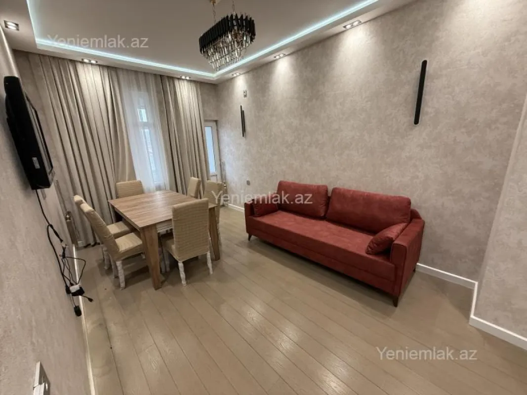 Satılır 4 otaqlı yeni tikili 45 m²