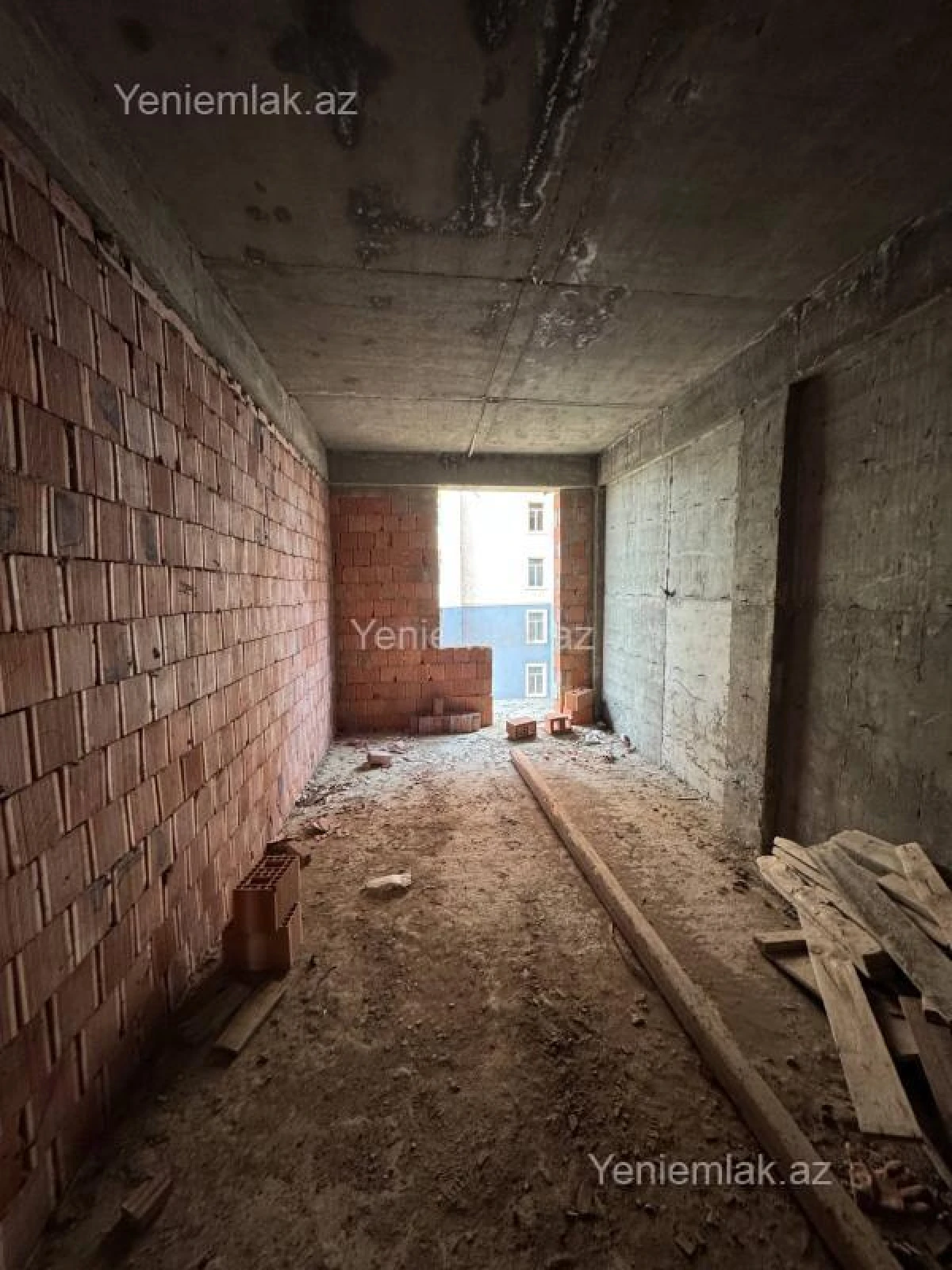 Satılır 1 otaqlı yeni tikili 50 m²