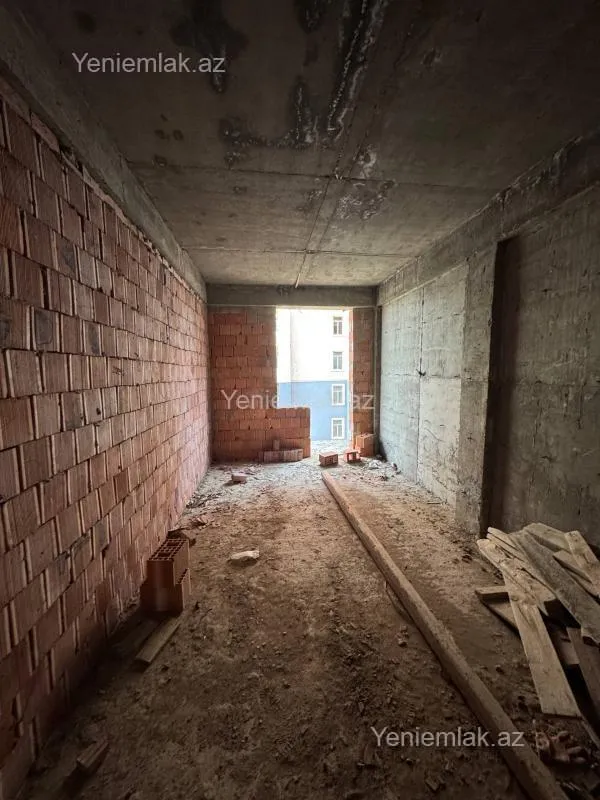 Satılır 1 otaqlı yeni tikili 50 m²