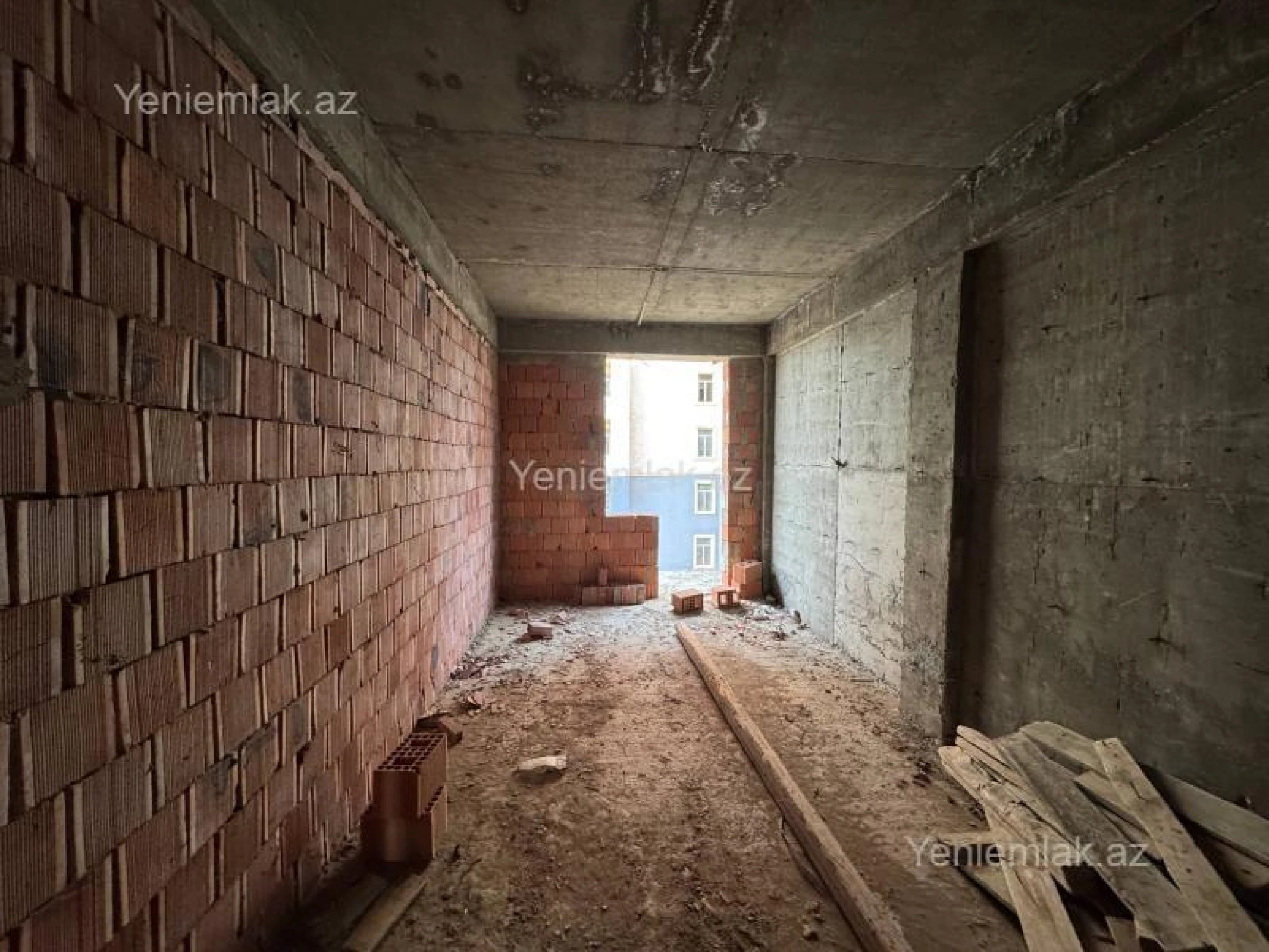 Satılır 1 otaqlı yeni tikili 50 m²