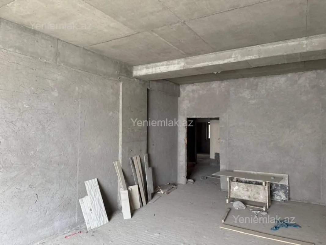 Satılır 4 otaqlı yeni tikili 260 m²