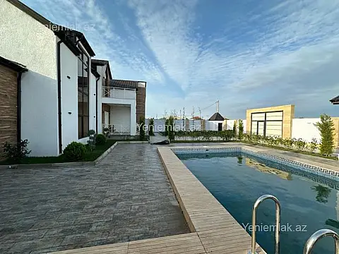 Satılır 7 otaqlı həyət evi 400 m²