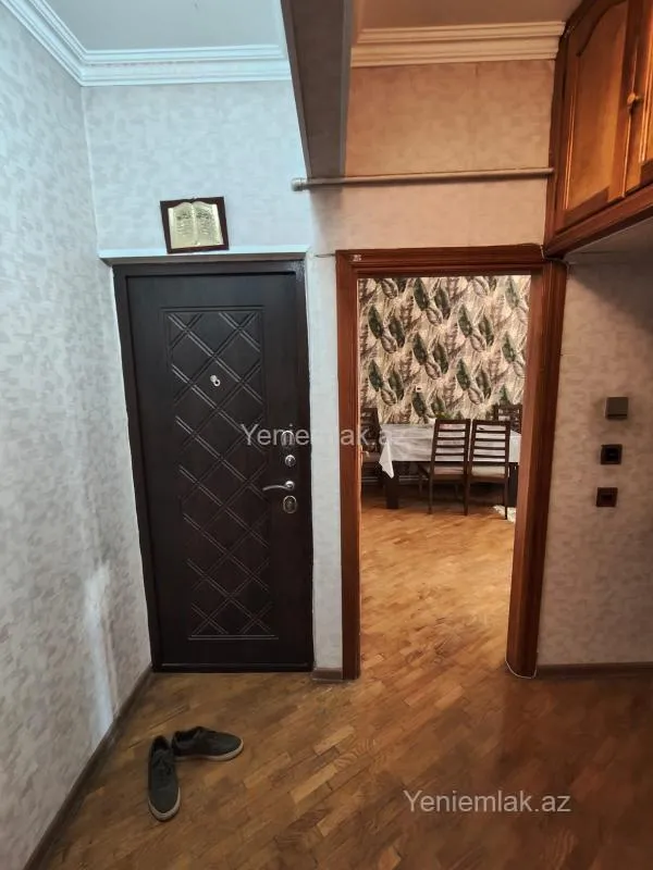 Satılır 3 otaqlı köhnə tikili 60 m²