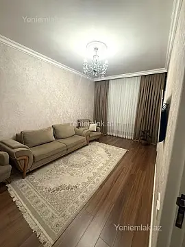 Satılır 3 otaqlı köhnə tikili 70 m² — Bakı, Nizami 3 otaq 70.00 m²