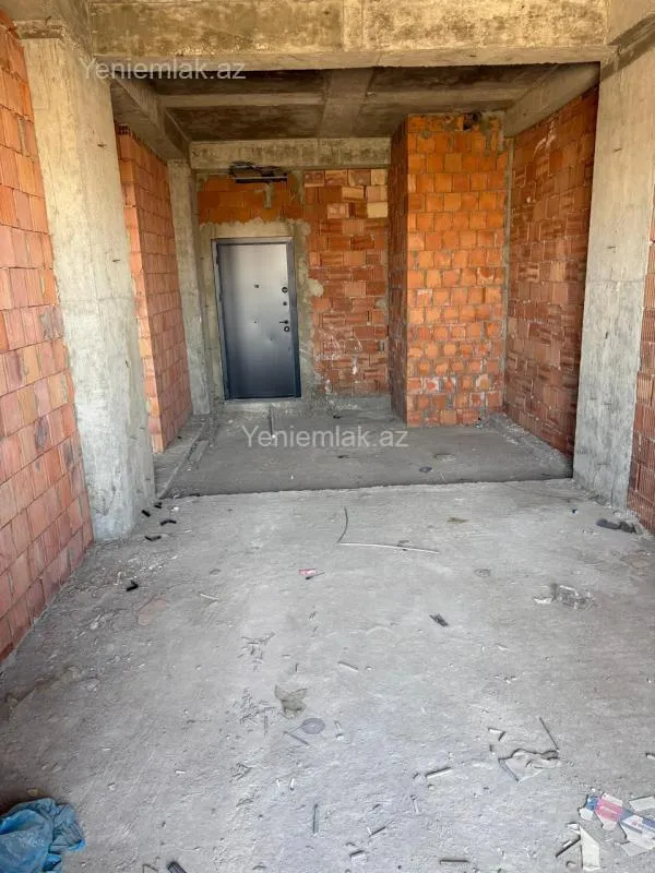 Satılır 2 otaqlı yeni tikili 66 m²