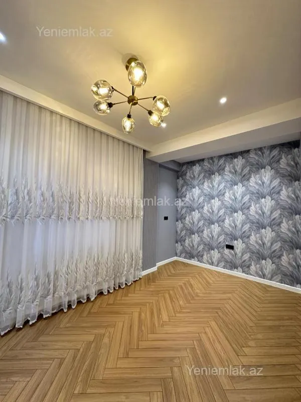 Satılır 3 otaqlı yeni tikili 140 m²