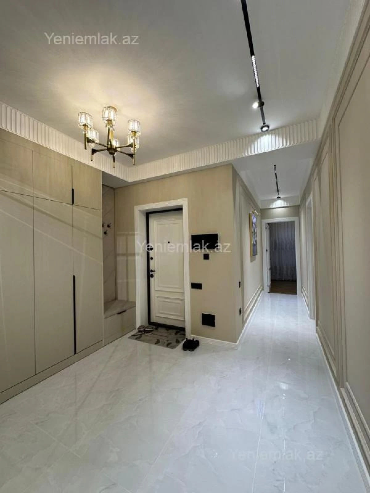 Satılır 3 otaqlı yeni tikili 140 m²