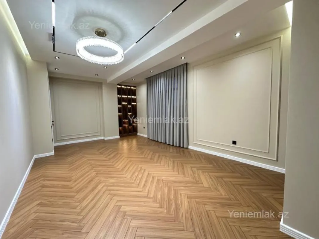 Satılır 3 otaqlı yeni tikili 140 m²