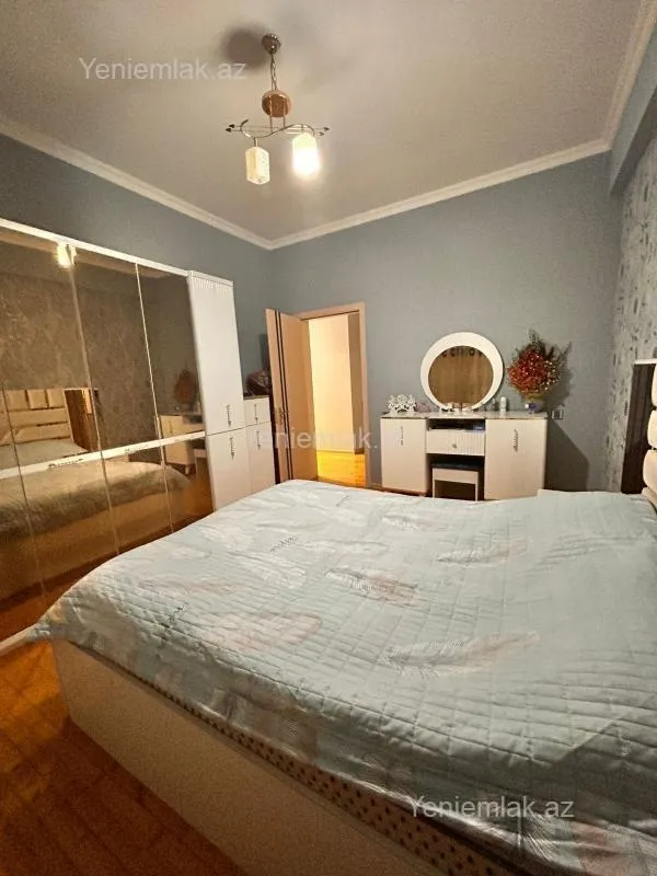 Satılır 5 otaqlı yeni tikili 160 m²