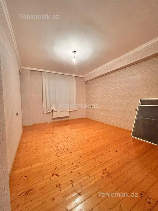 Satılır 5 otaqlı yeni tikili 160 m²