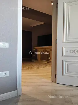 Satılır 3 otaqlı yeni tikili 80 m²