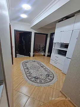 Satılır 3 otaqlı yeni tikili 75 m²