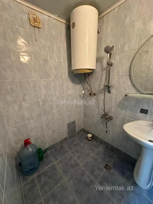 Satılır 3 otaqlı yeni tikili 95 m²