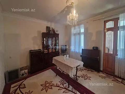 Satılır 5 otaqlı köhnə tikili 120 m² — Bakı, Nizami 5 otaq 120.00 m²