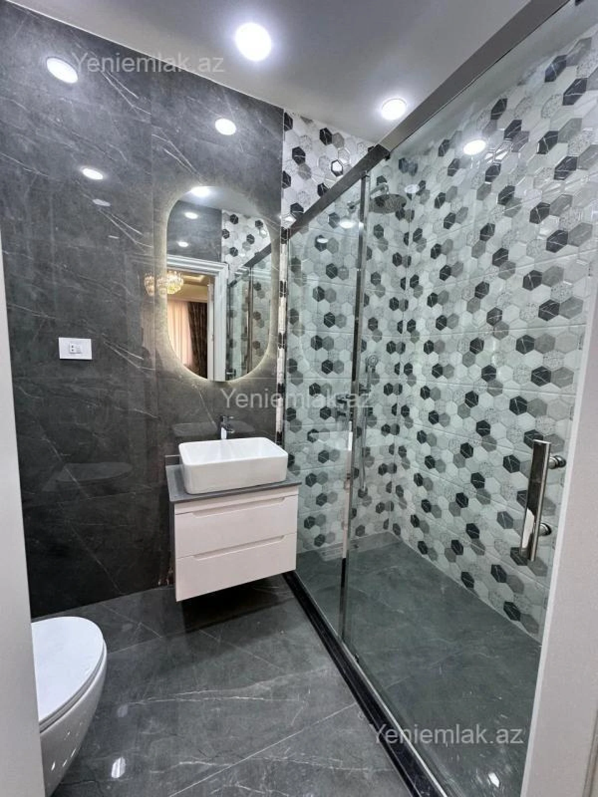 Satılır 3 otaqlı yeni tikili 137 m²