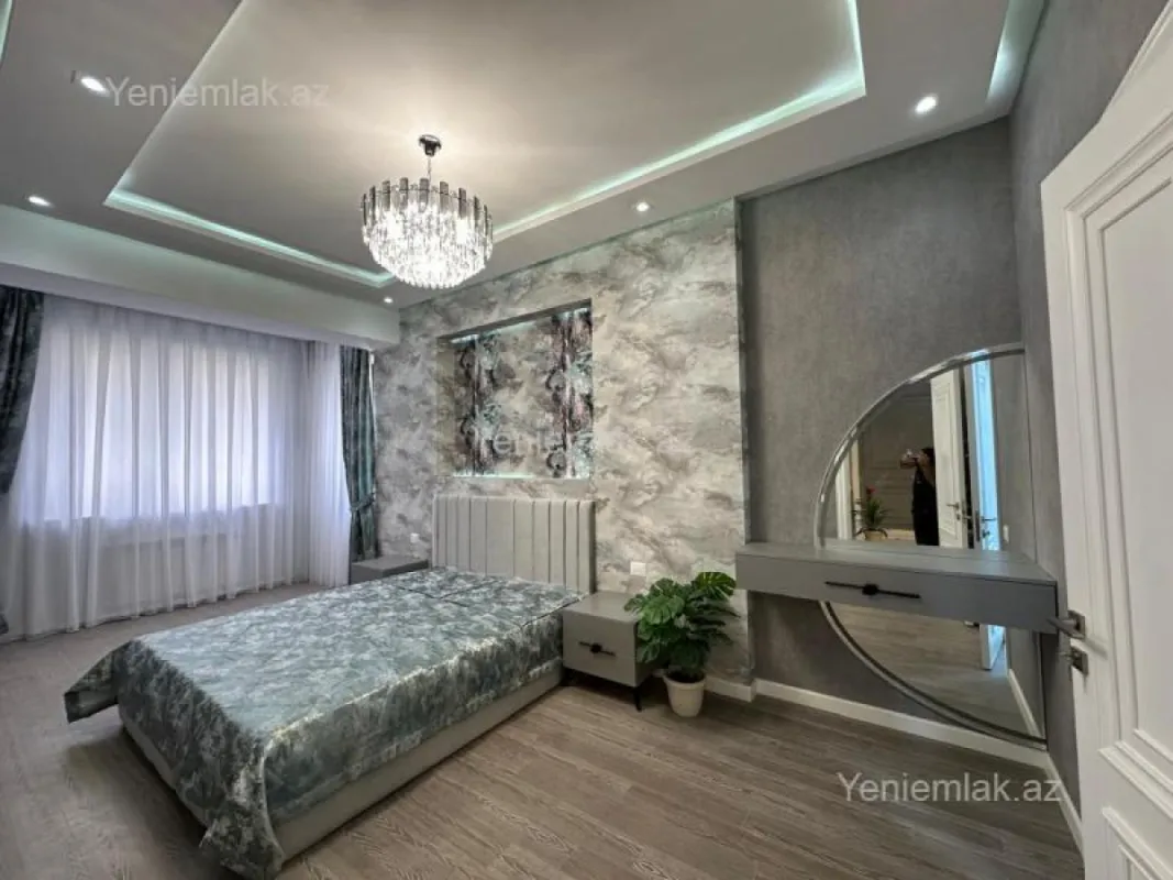 Satılır 3 otaqlı yeni tikili 137 m²