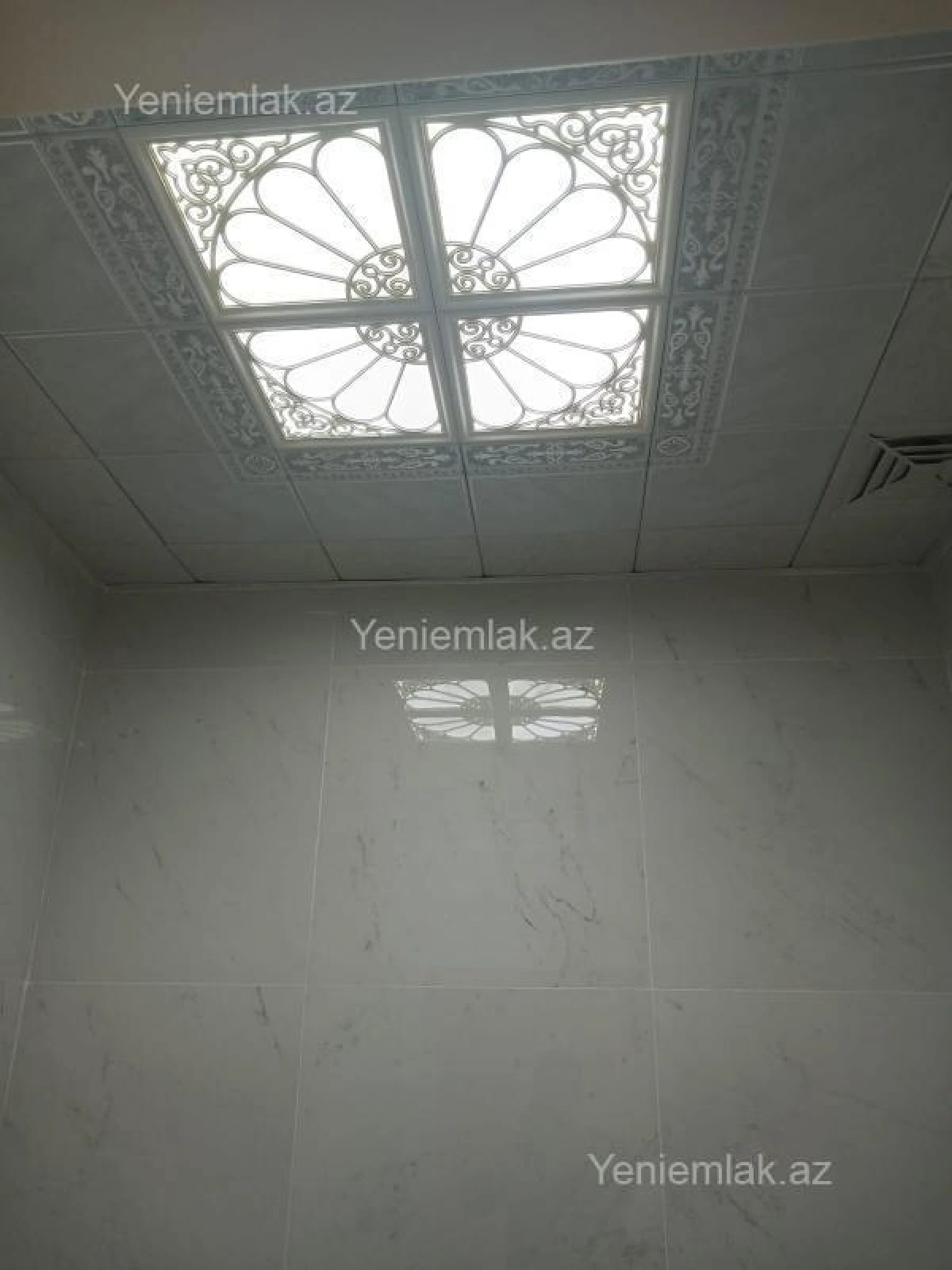 Satılır 2 otaqlı yeni tikili 72 m²