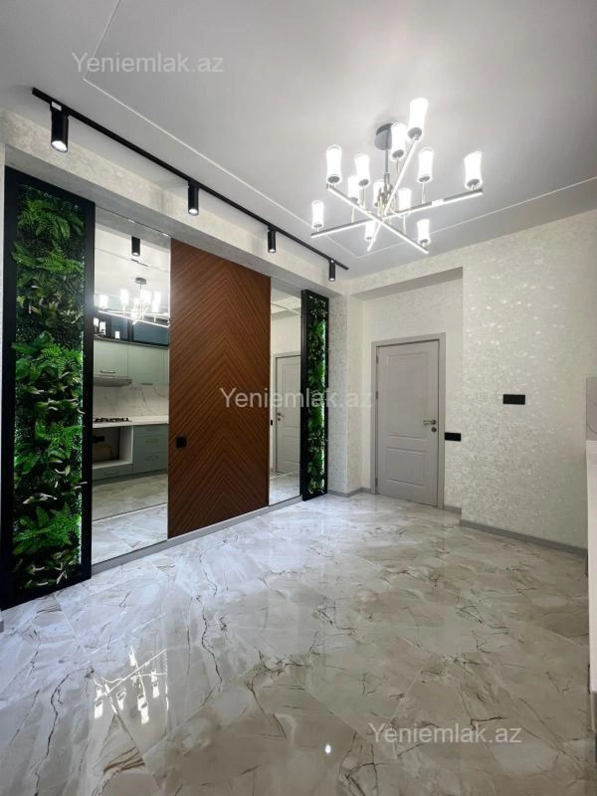 Satılır 2 otaqlı yeni tikili 85 m²