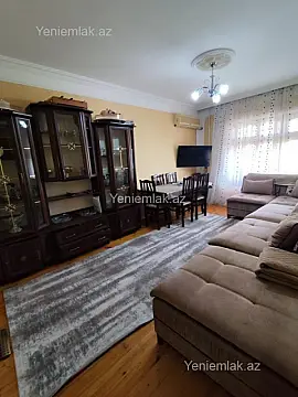 Satılır 4 otaqlı köhnə tikili 110 m²
