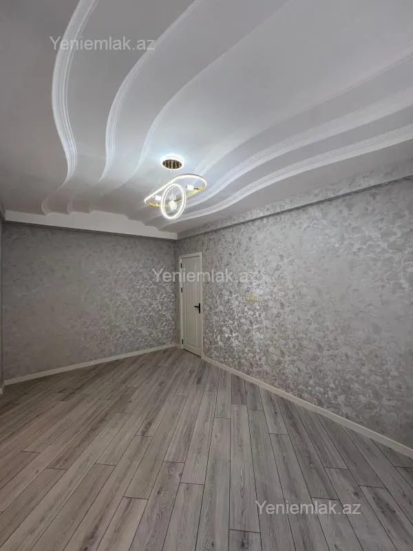 Satılır 3 otaqlı yeni tikili 73 m²