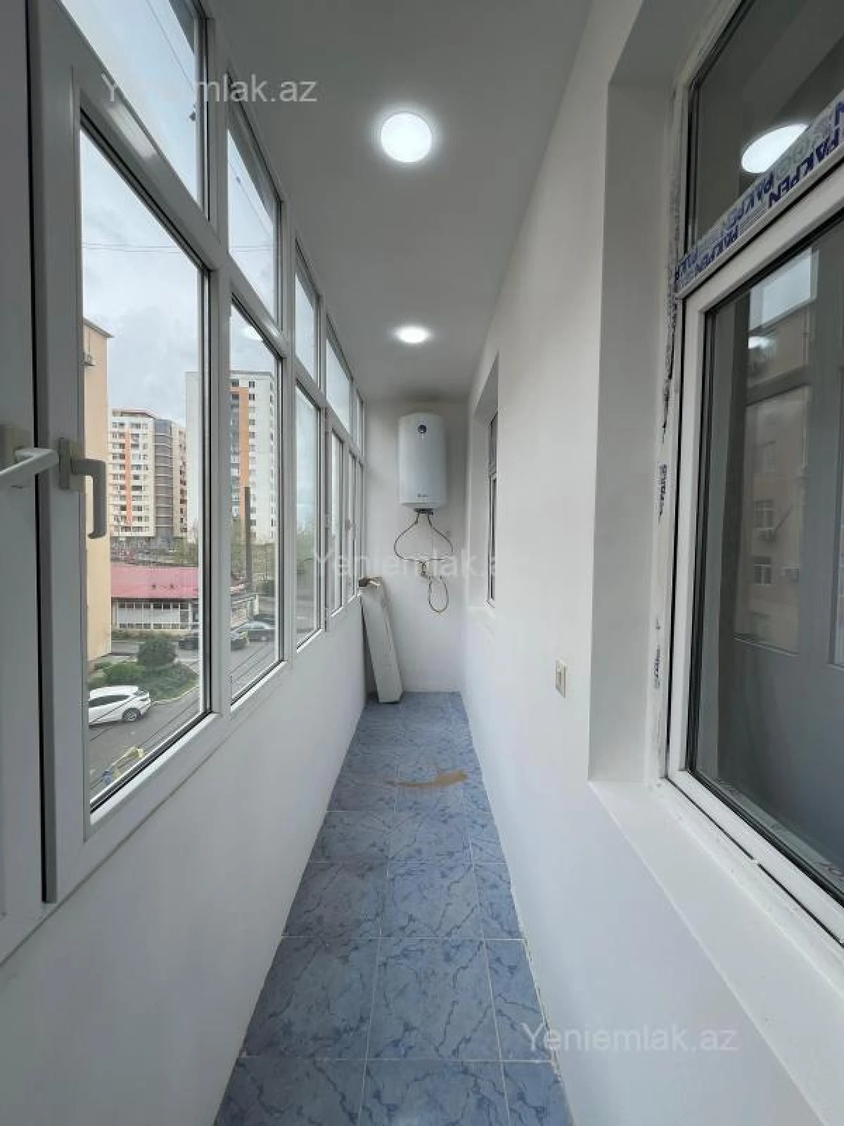 Satılır 3 otaqlı yeni tikili 73 m²