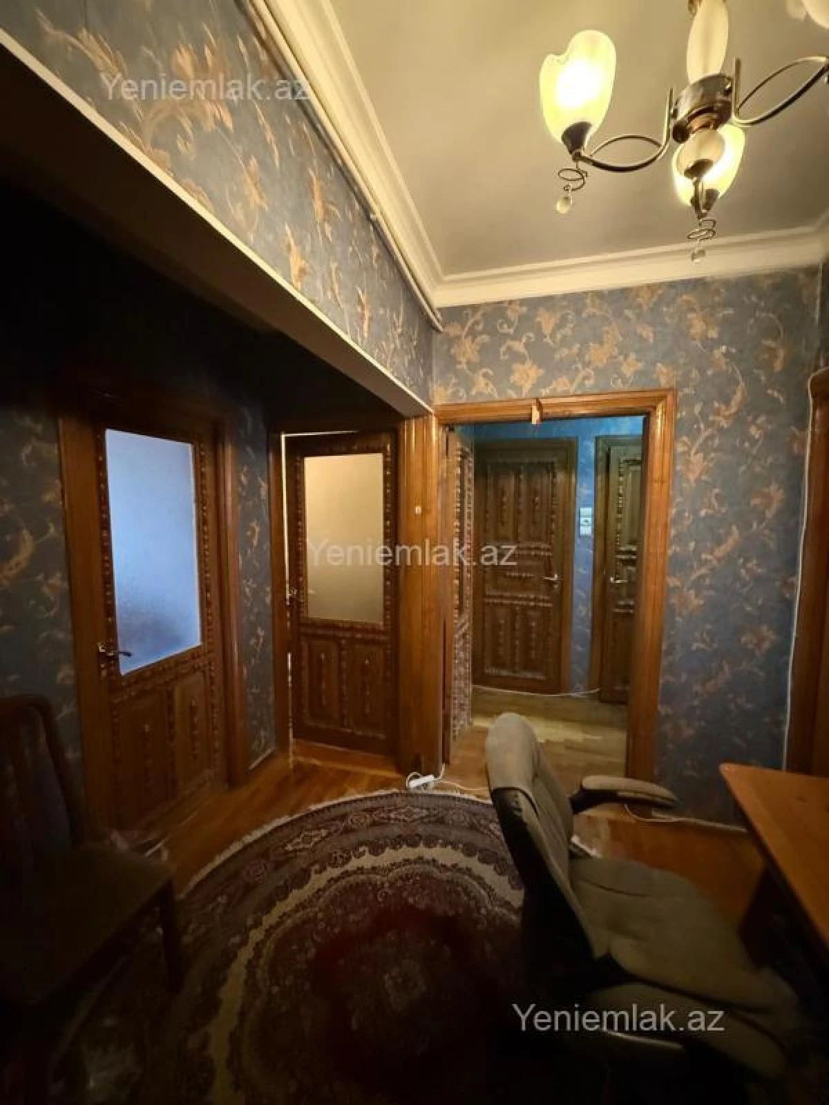 Satılır 3 otaqlı köhnə tikili 75 m²