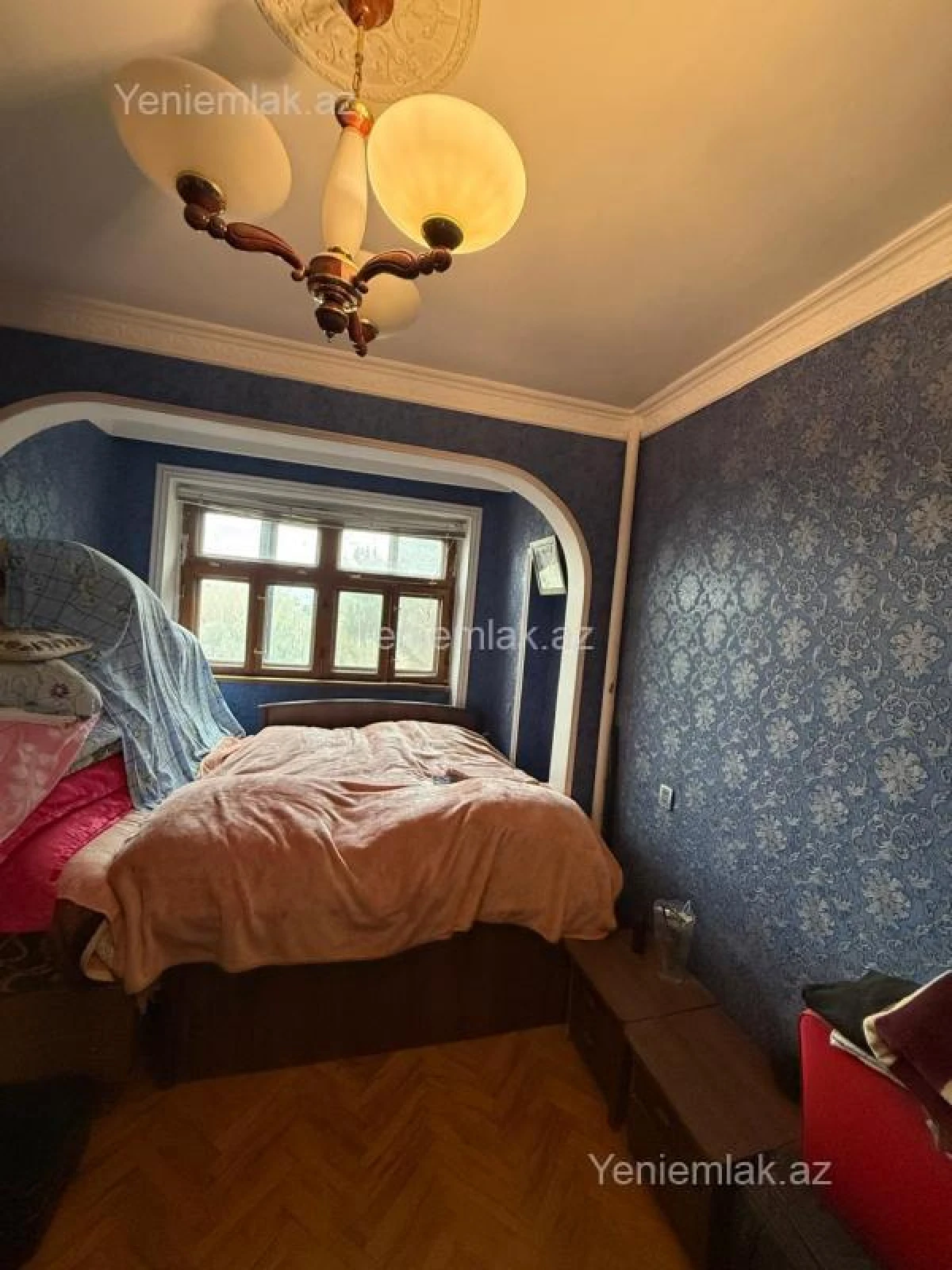 Satılır 3 otaqlı köhnə tikili 75 m²