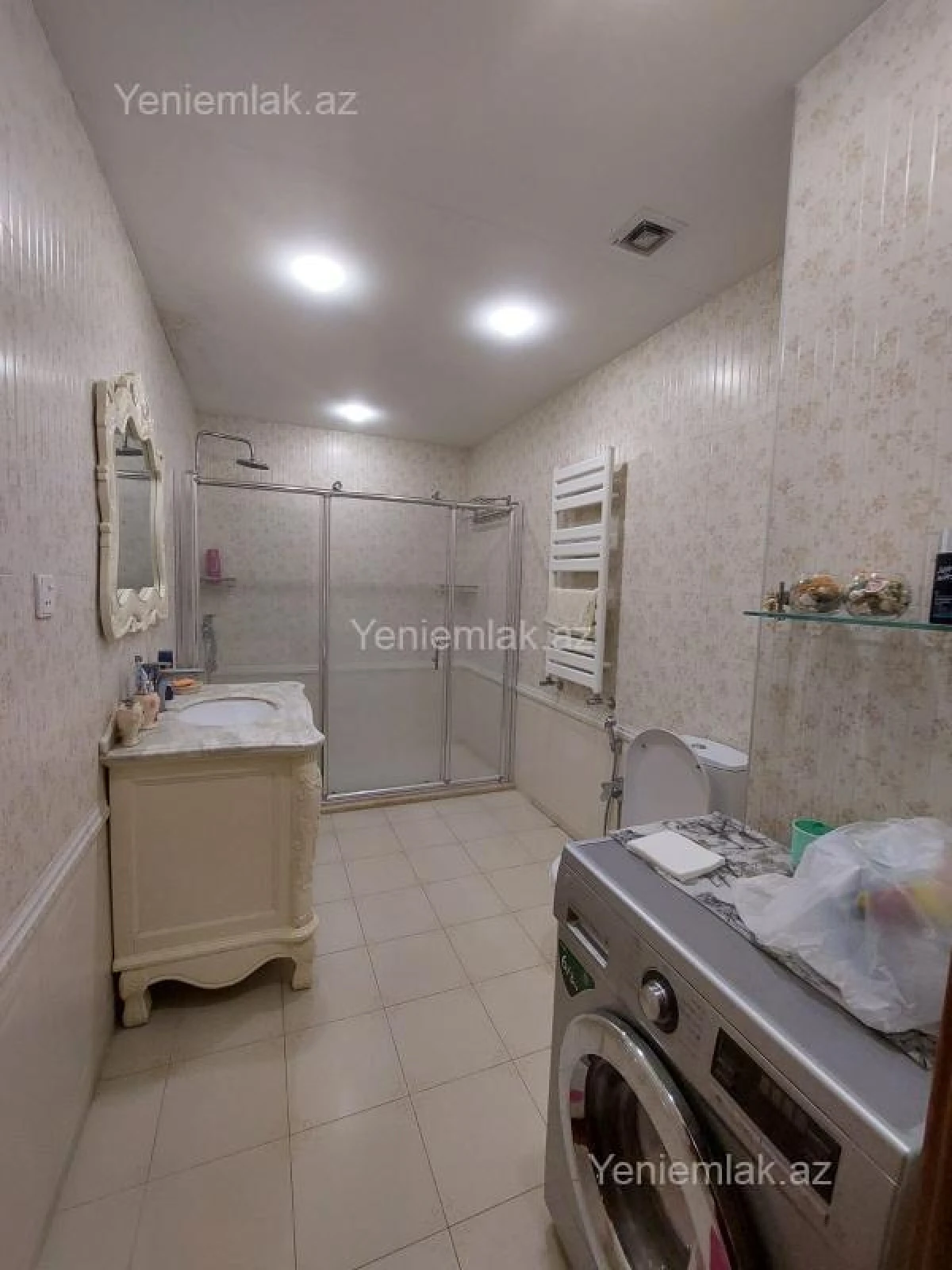 Satılır 3 otaqlı yeni tikili 140 m²