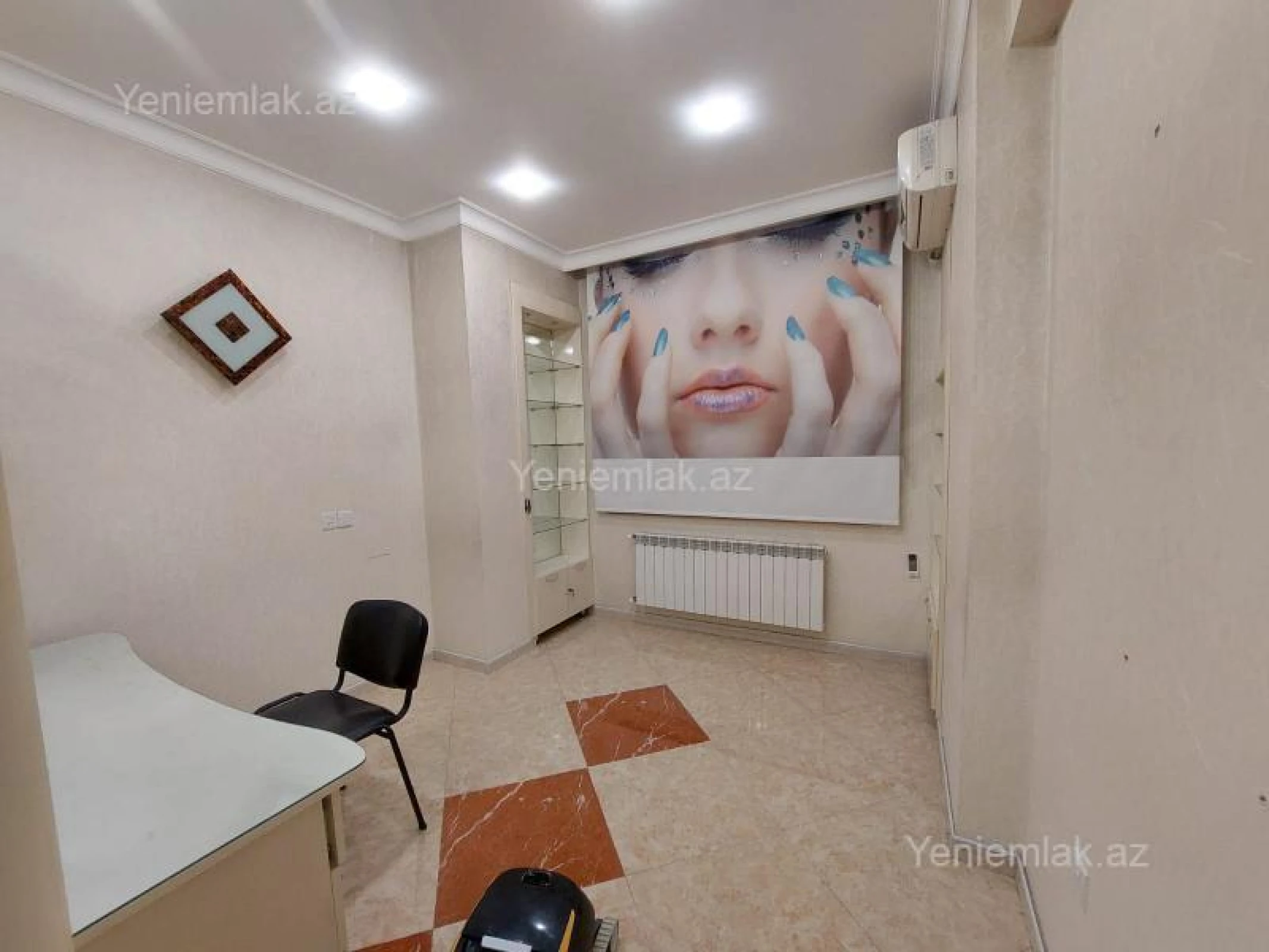 Satılır 3 otaqlı yeni tikili 140 m²