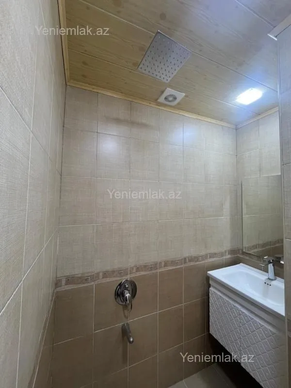 Satılır 3 otaqlı köhnə tikili 65 m²