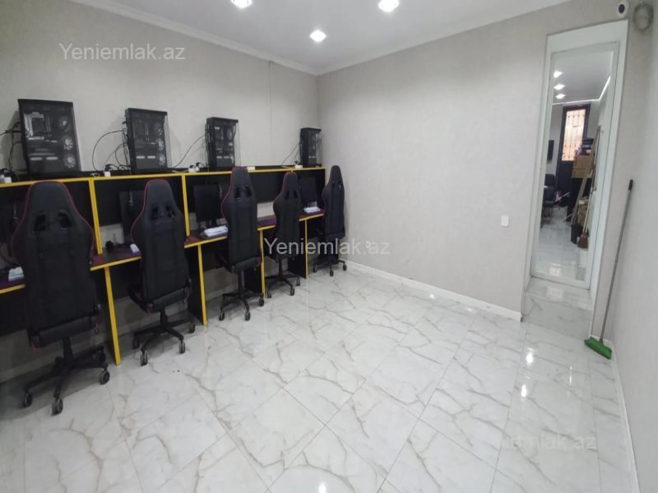 Satılır 3 otaqlı obyekt 101 m²