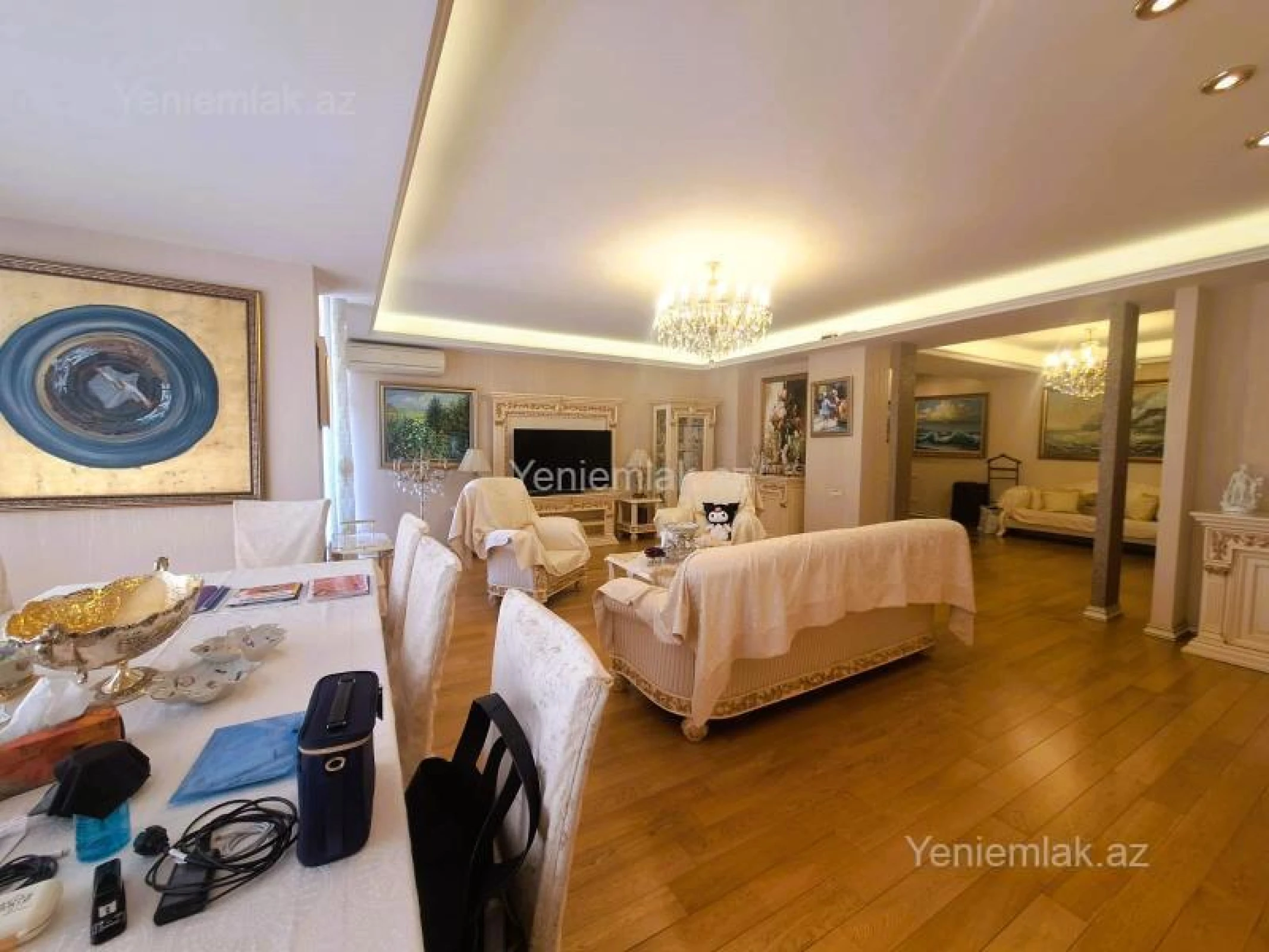 Satılır 4 otaqlı yeni tikili 250 m²