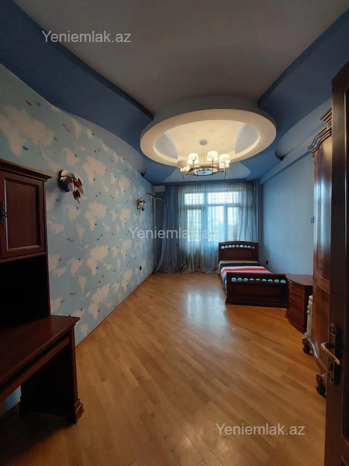 Satılır 4 otaqlı yeni tikili 150 m²