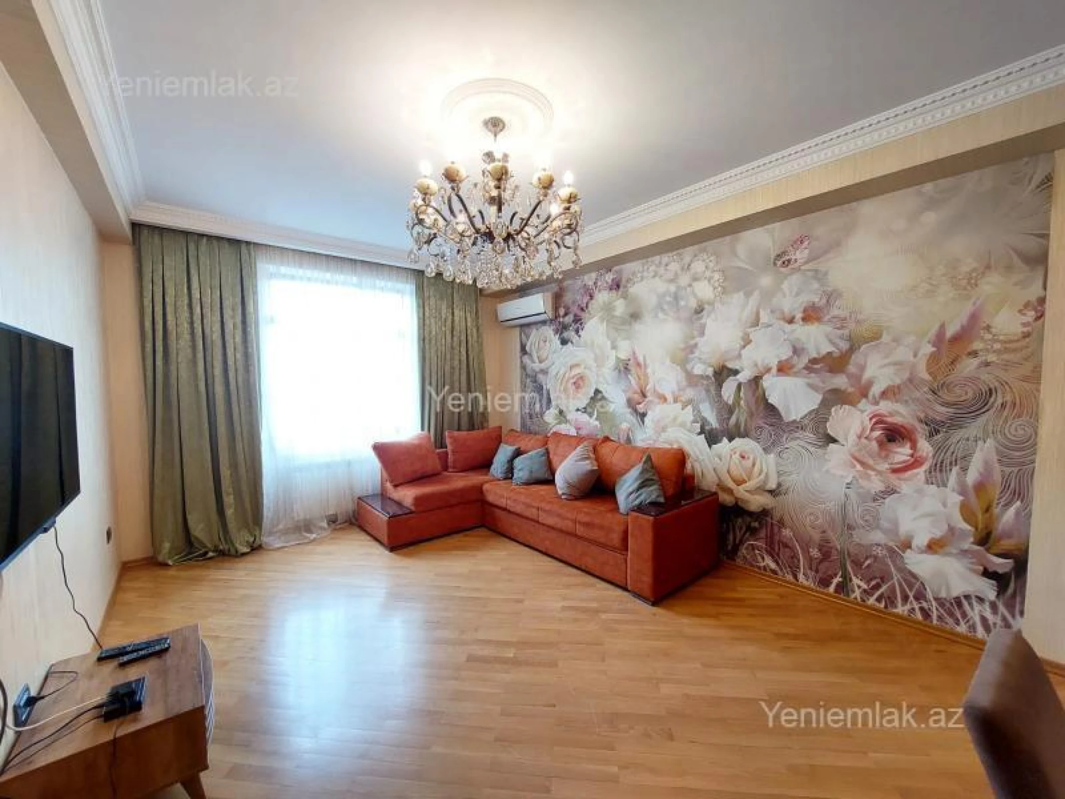 Satılır 4 otaqlı yeni tikili 150 m²