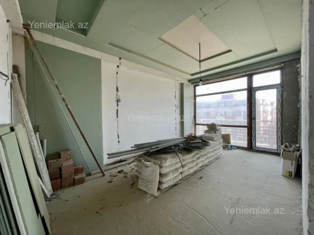 Satılır 4 otaqlı yeni tikili 217 m²