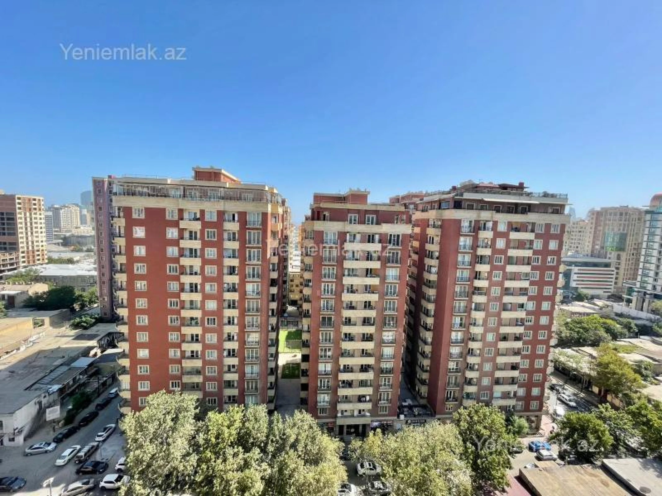 Satılır 4 otaqlı yeni tikili 217 m²